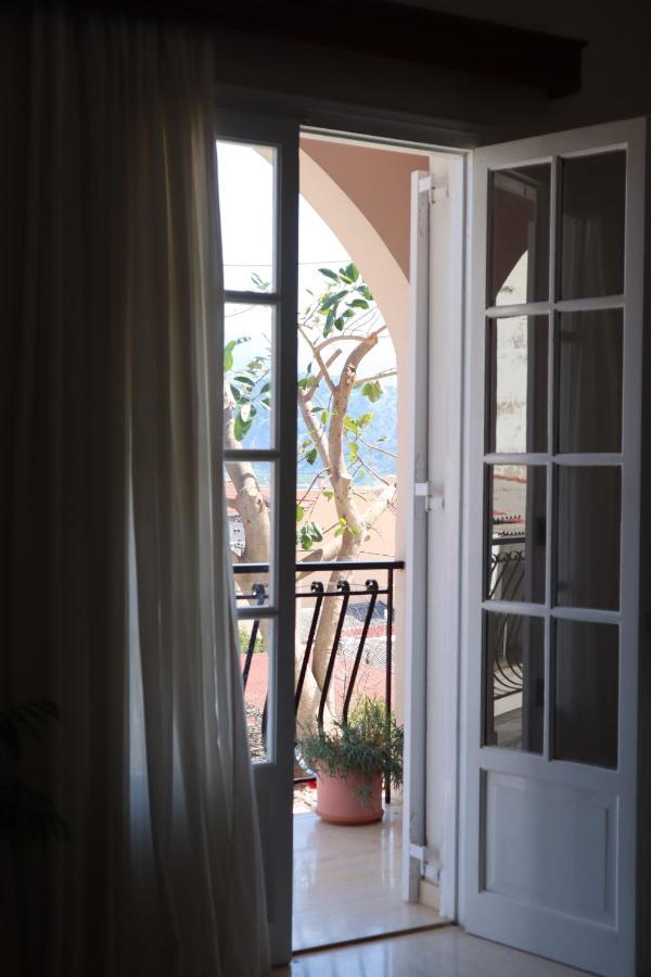Helena Apartment Argostoli Eksteriør billede